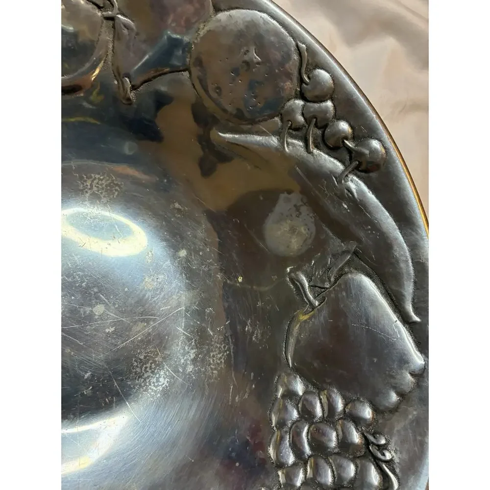 Wilton Pewter Fruit Design Serving Bowl Armetage Round- 13